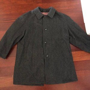 Wool Overcoat Single Breast - Towne from London Fog - Made in Canada - Excellent